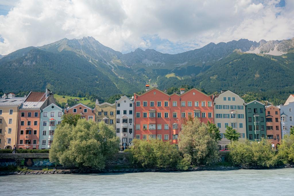 <b>RECALIBRATING INTERNATIONALISATION</b> 