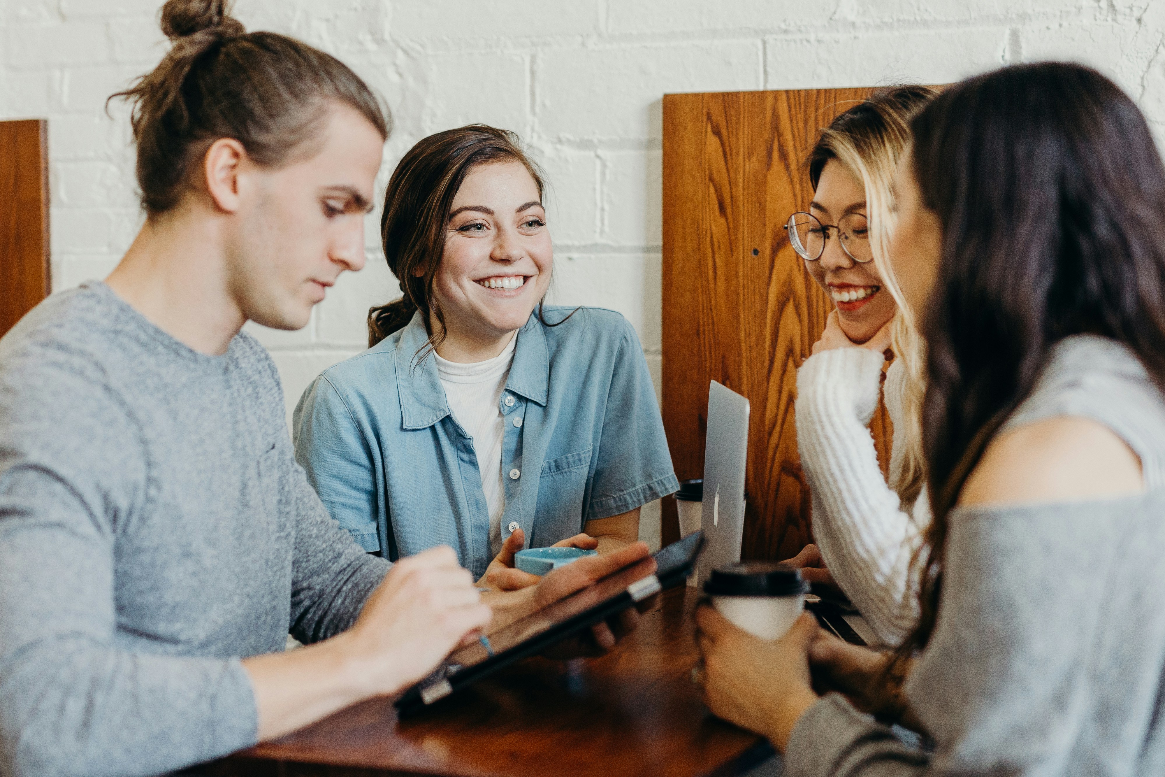 Career Tip: Interpersonal Skills for your Resume