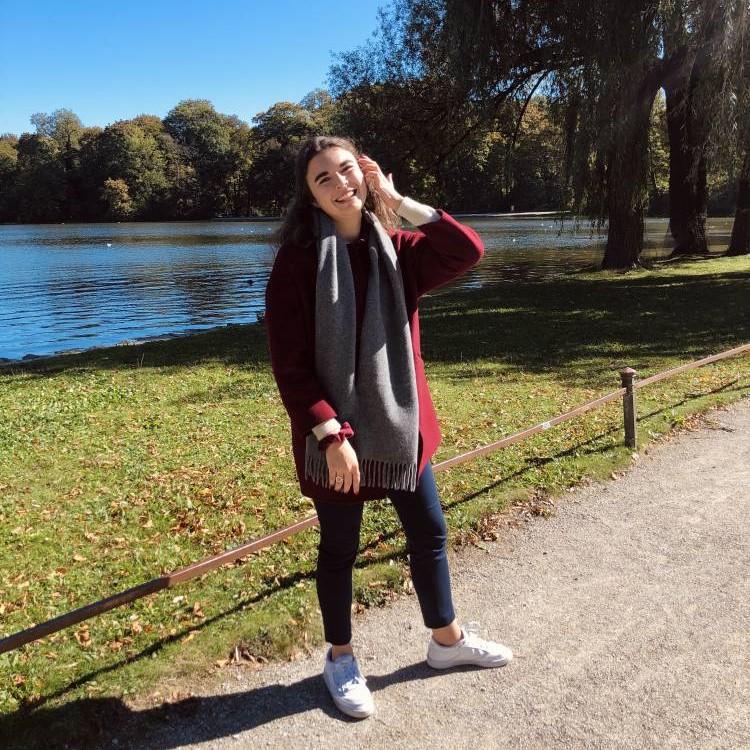 Clara Pointner, BA Business & Management