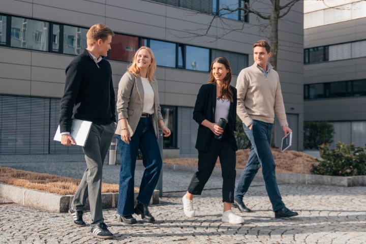 International Trainee Programme at Porsche Holding 