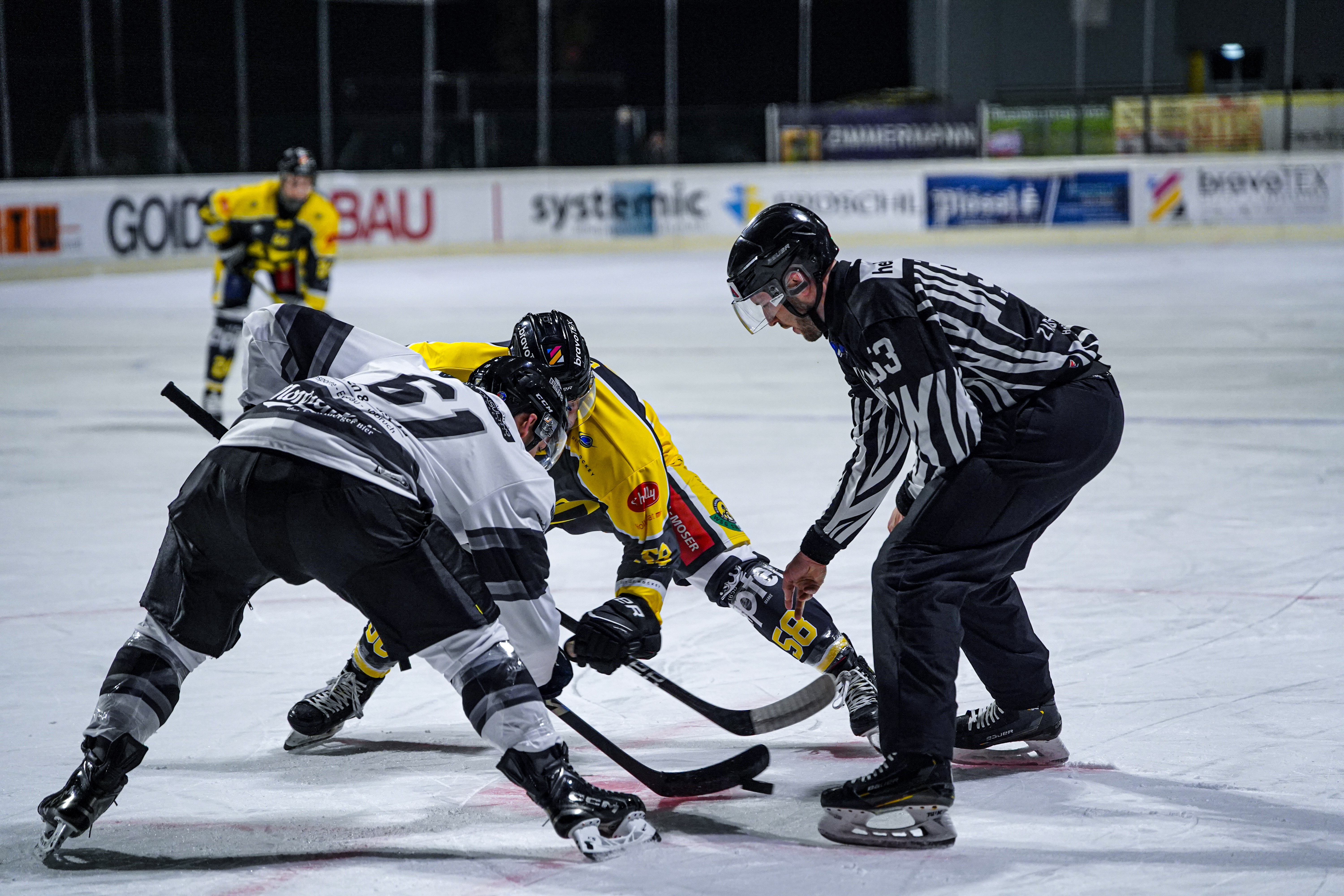 Eishockey: WSG Swarovski Wattens Penguins