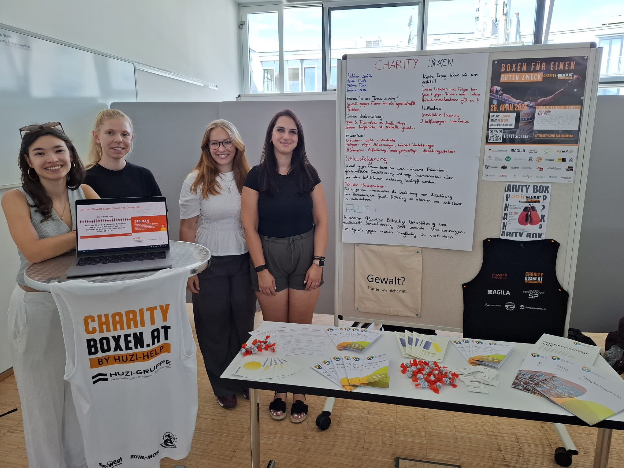 Charity Boxen