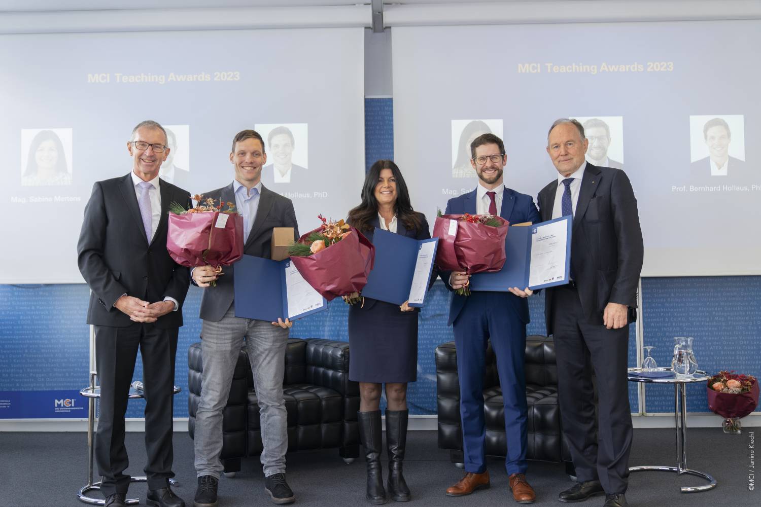 Q4 teaching award