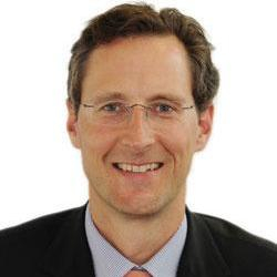 FH-Prof. Dr. Ralf Geymayer, Leitung Department & Studiengänge Management & Recht