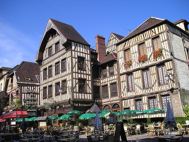 img-placeholder