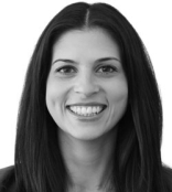  Tanja Gschwenter | Koordinatorin Sponsionen Alumni Center & Events